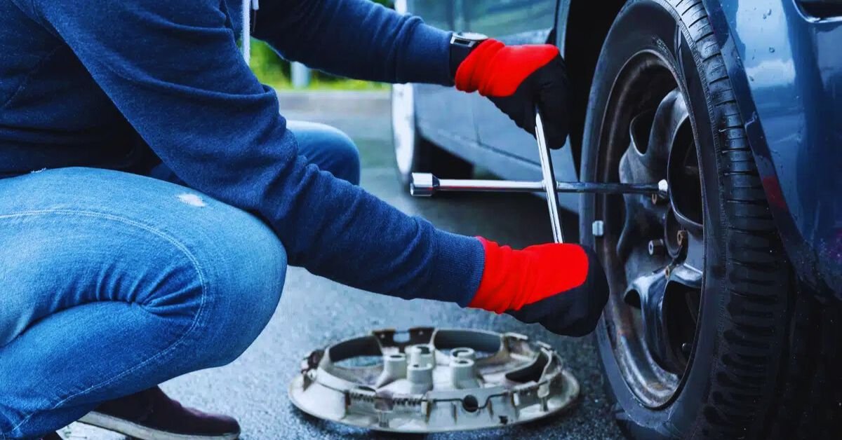 How to Change Tire